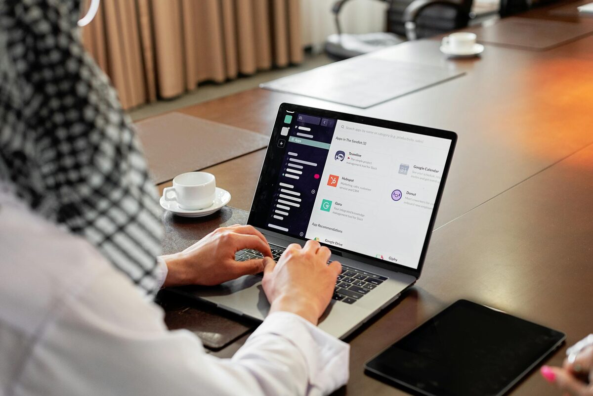 ويدجت تمارا على صفحة منتج إلكتروني سعودي يعرض الخيارات الثلاثة بالريال السعودي